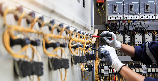 Professional Electrician technician working in Glynn County County, GA